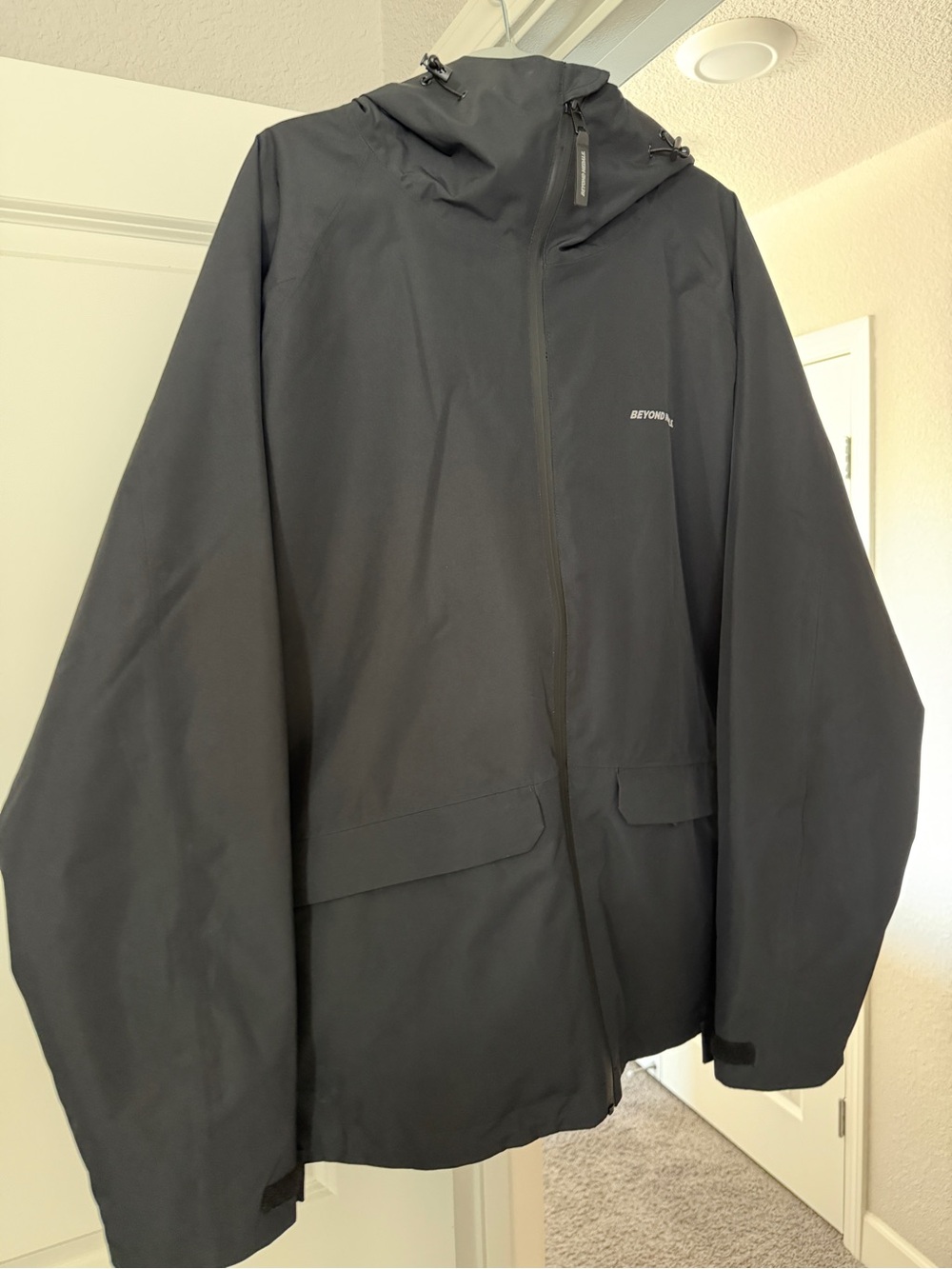 Beyond Medals Nostalgia 2L Snowboard Jacket